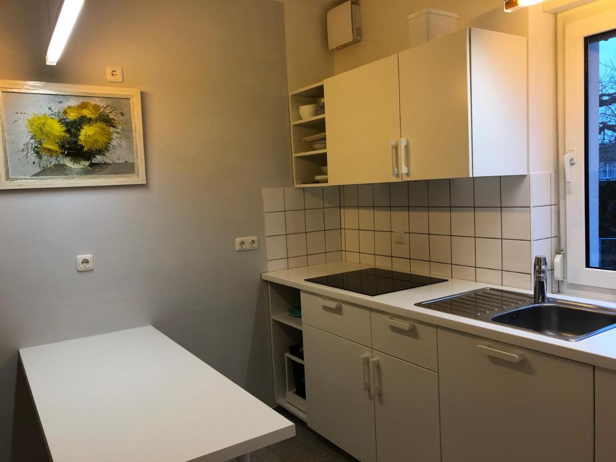 Altstadt Naehe 7 Min Fussweg Ueber Alte Maibruecke Zu Pension Mit Balkon & Garten, Ideal For Long Stay, Relocation Ochsenfurt Dış mekan fotoğraf